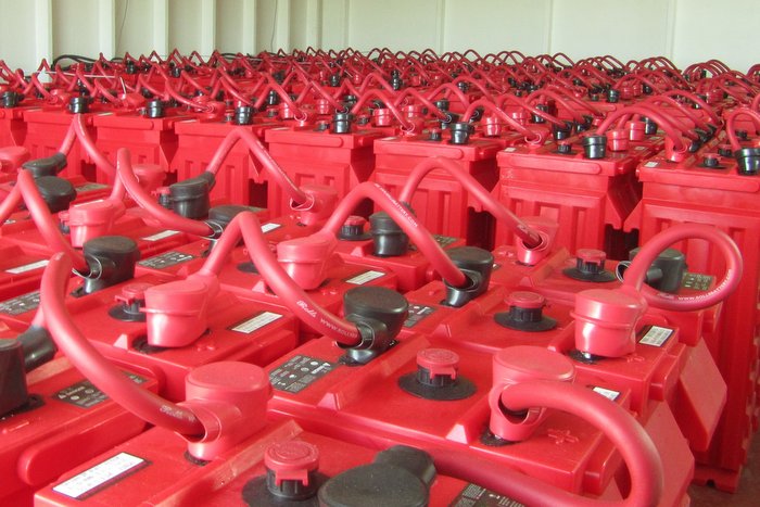 Rolls Battery batteries