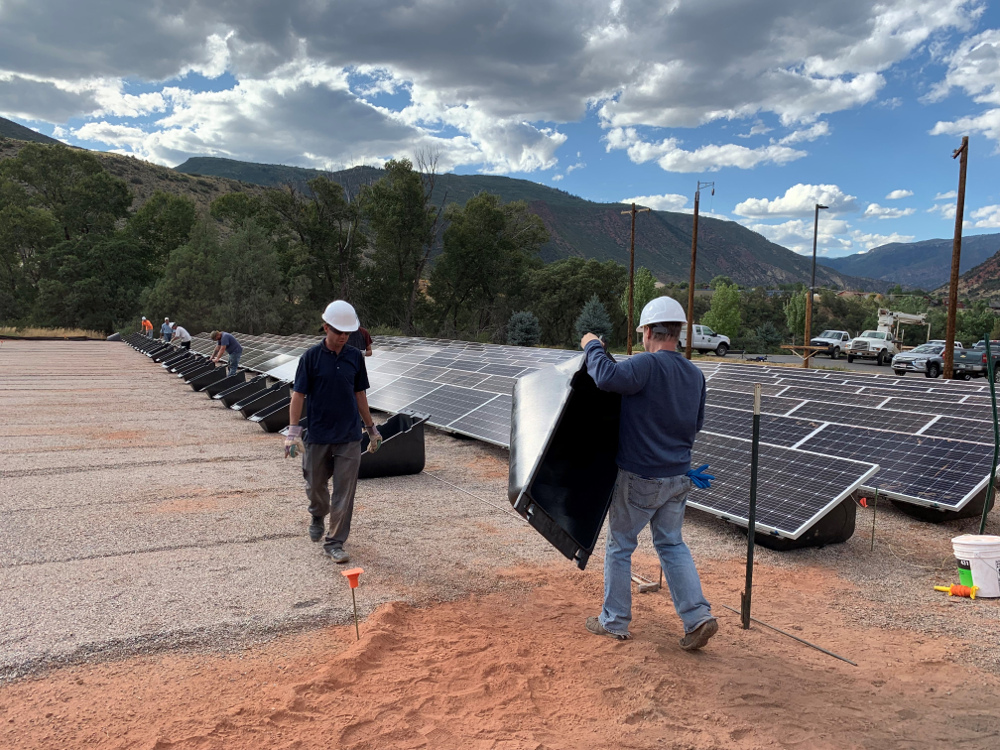Goin’ mobile: Colorado solar project to benefit manufactured housing ...
