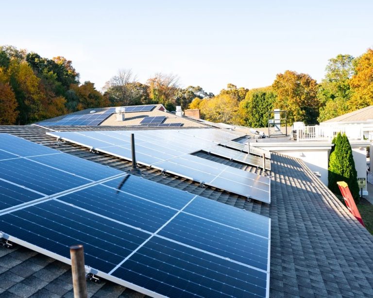 Rooftop solar helps Connecticut healthcare center save on energy costs