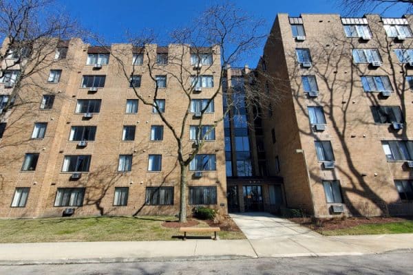 Standard Communities to install rooftop solar system on senior facility in Illinois