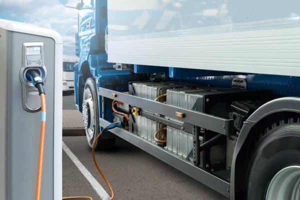 Renewable Properties unveils EV fleet charging service for trucks and buses
