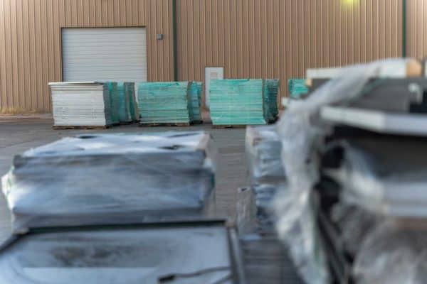 SOLARCYCLE to manufacture solar glass in U.S. using recycled solar panels