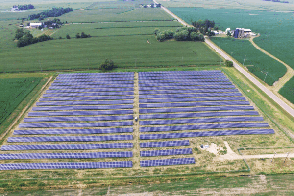 Summit Ridge taps Castillo Engineering for 82 MW Illinois community solar portfolio