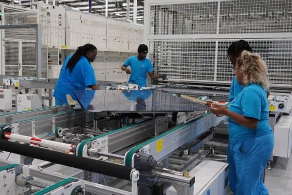 Elin Energy opens U.S. solar module manufacturing facility