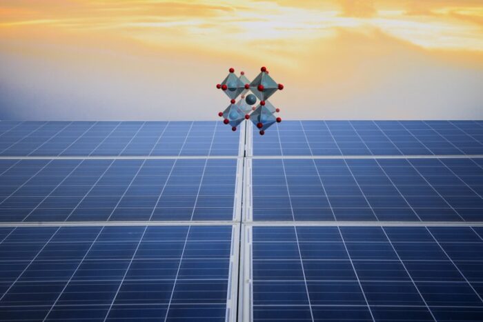 perovskite tandem solar cell image