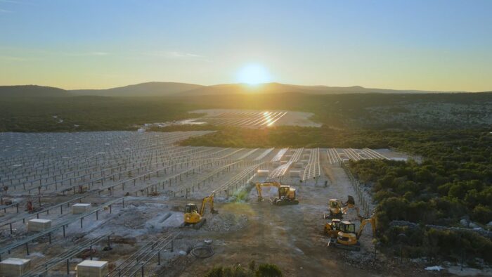 solar farm project planning