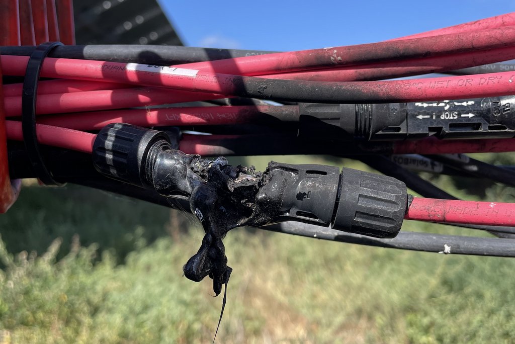 Melted Connector Catastrophic - HelioVolta
