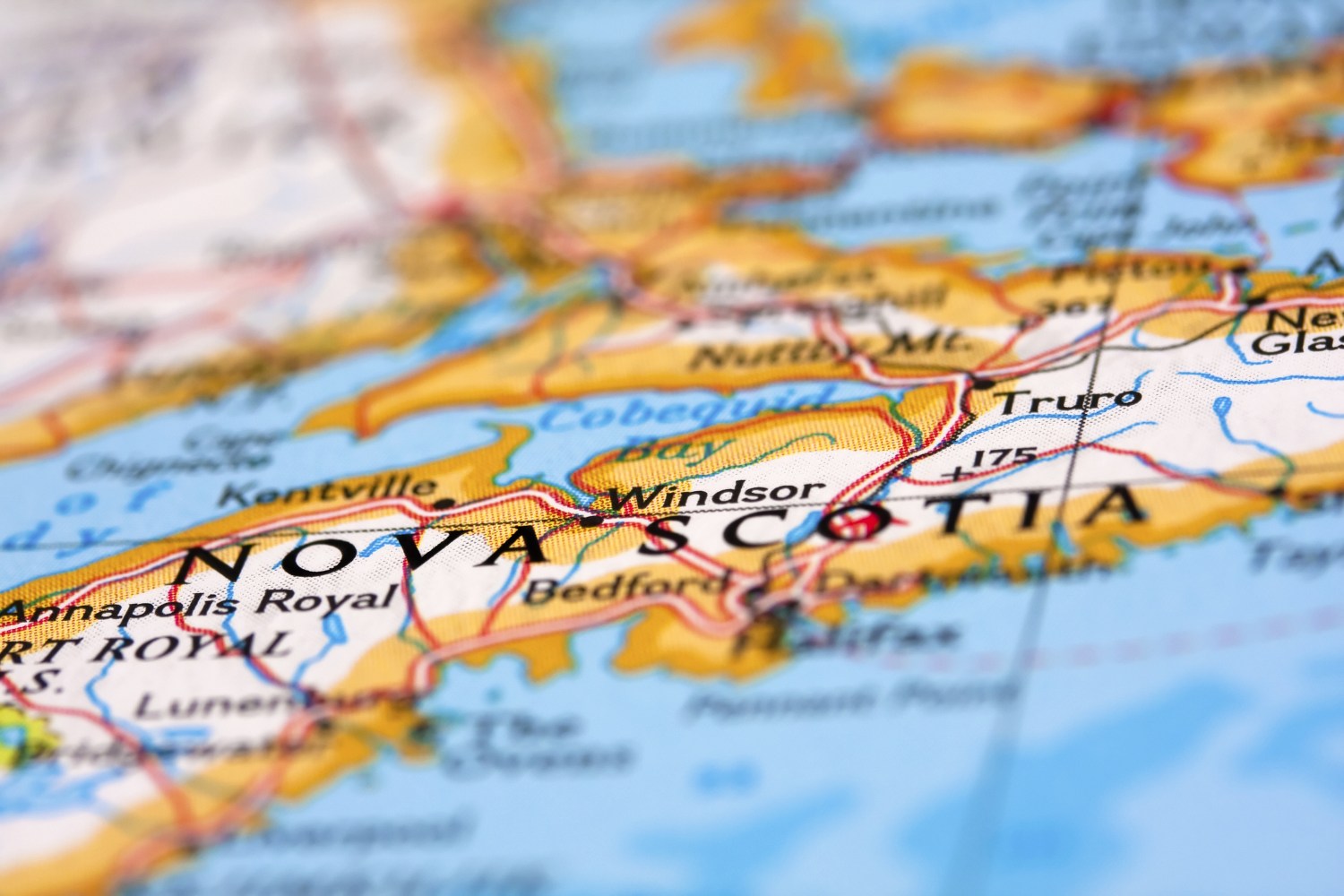 Nova Scotia renewable power plan includes solar energy storage