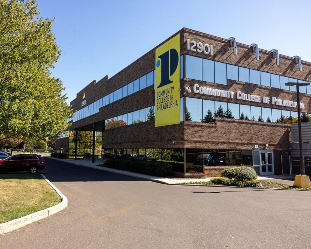 Ameresco rooftop solar Community College of Philadelphia