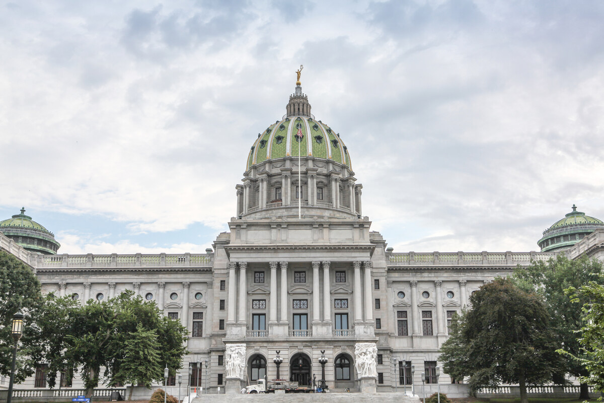 Pennsylvania capitol building Solar for Schools