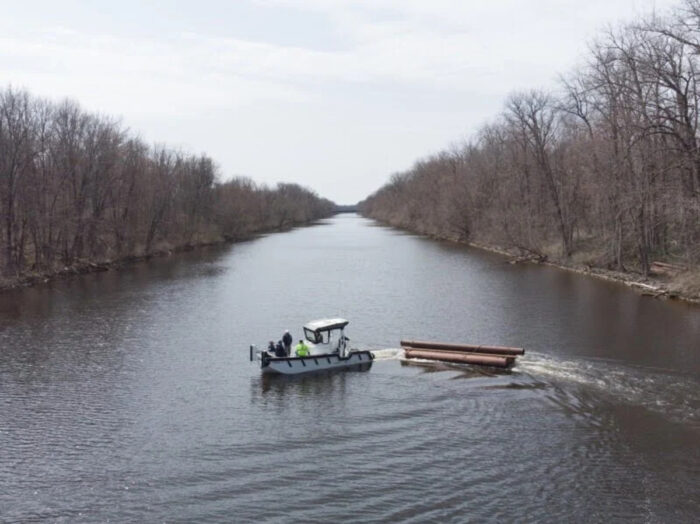 Photon Marine boat dredge