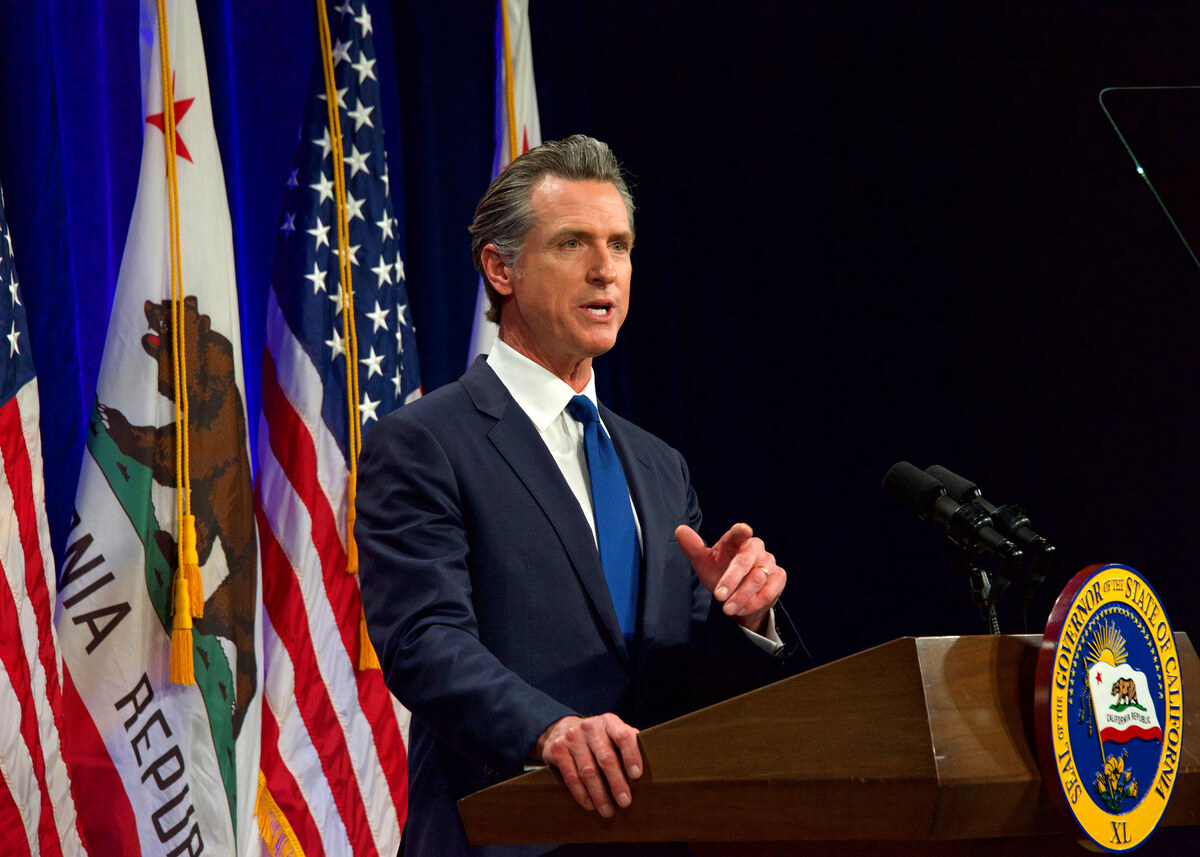 Gov. Gavin Newsom new EV charging bills